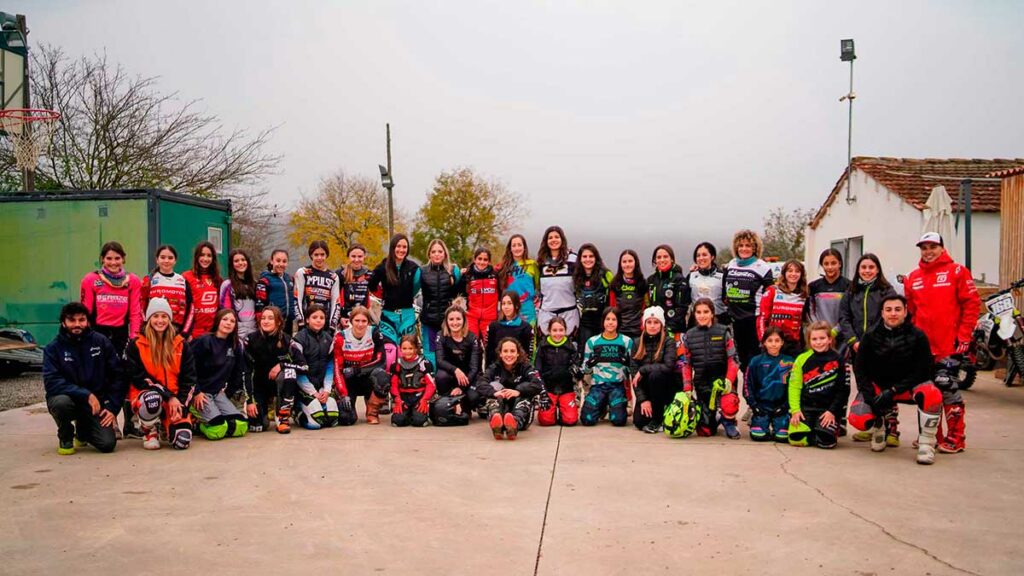 campus-offroad-motociclismo-femenino-rfme