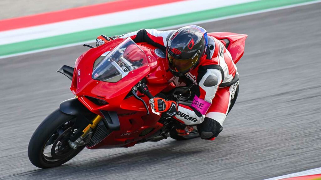 Ducati abre las inscripciones para sus cursos de conducción 2024 11 ducati-dre-2024-3