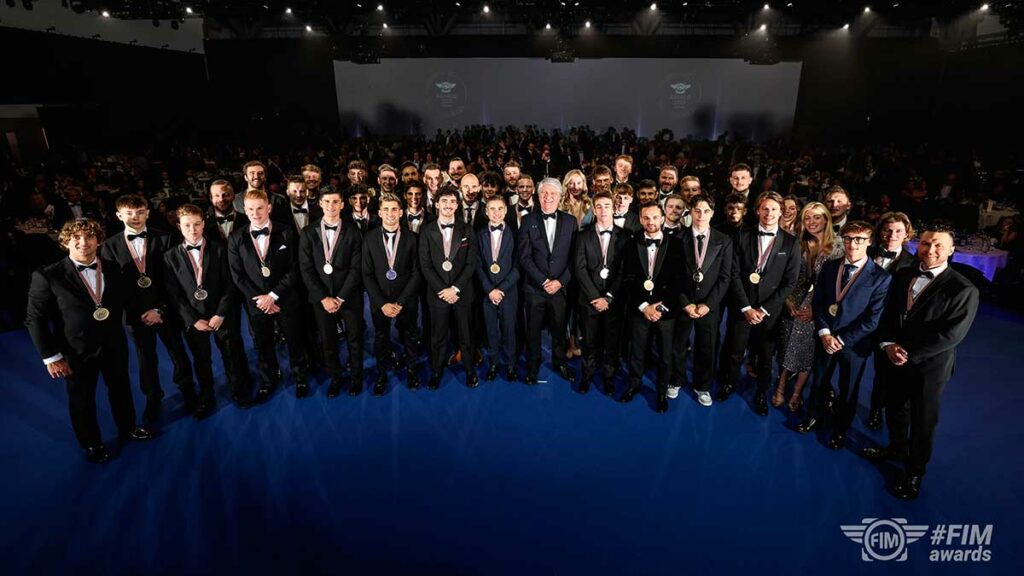 Palma de Mallorca acogerá la entrega los Premios FIM 2024 y reunirá a todos los Campeones del Mundo de motociclismo 11 gala-premios-fim-2023-motociclismo-espanol