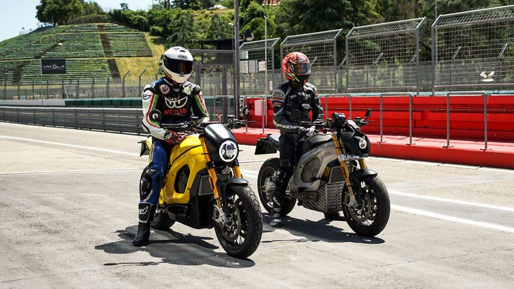 Esta moto eléctrica italiana sorprende por sus prestaciones y bajo peso 12 italian-volt-lacama-moto-electrica