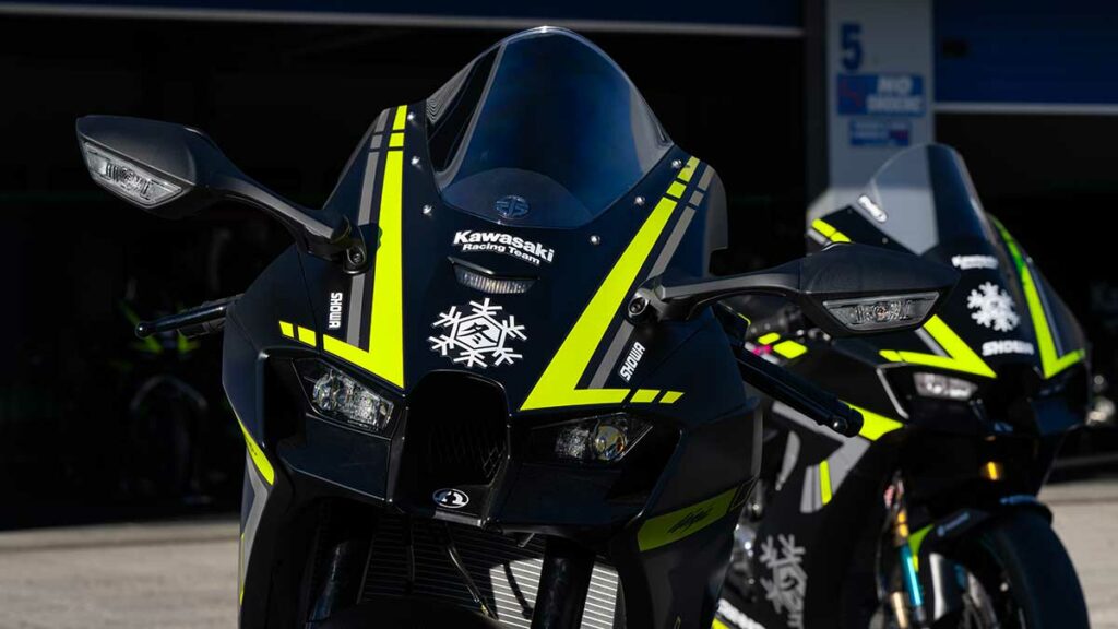 Kawasaki te brinda la oportunidad de hacerte con una Ninja ZX-10R muy especial 12 kawasaki-ninja-zx-10r-winter-test-2024