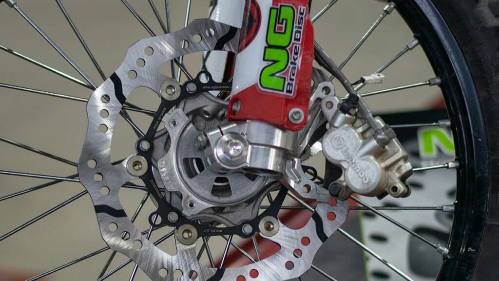Qué diferencia a los discos de freno offroad frente a los de carretera 11 ng-brakes-discos-de-freno-offroad-1