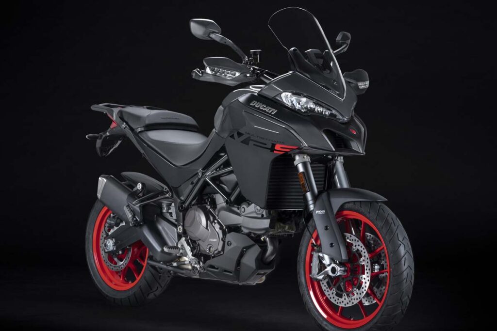 Ducati Multistrada V2 S, negro