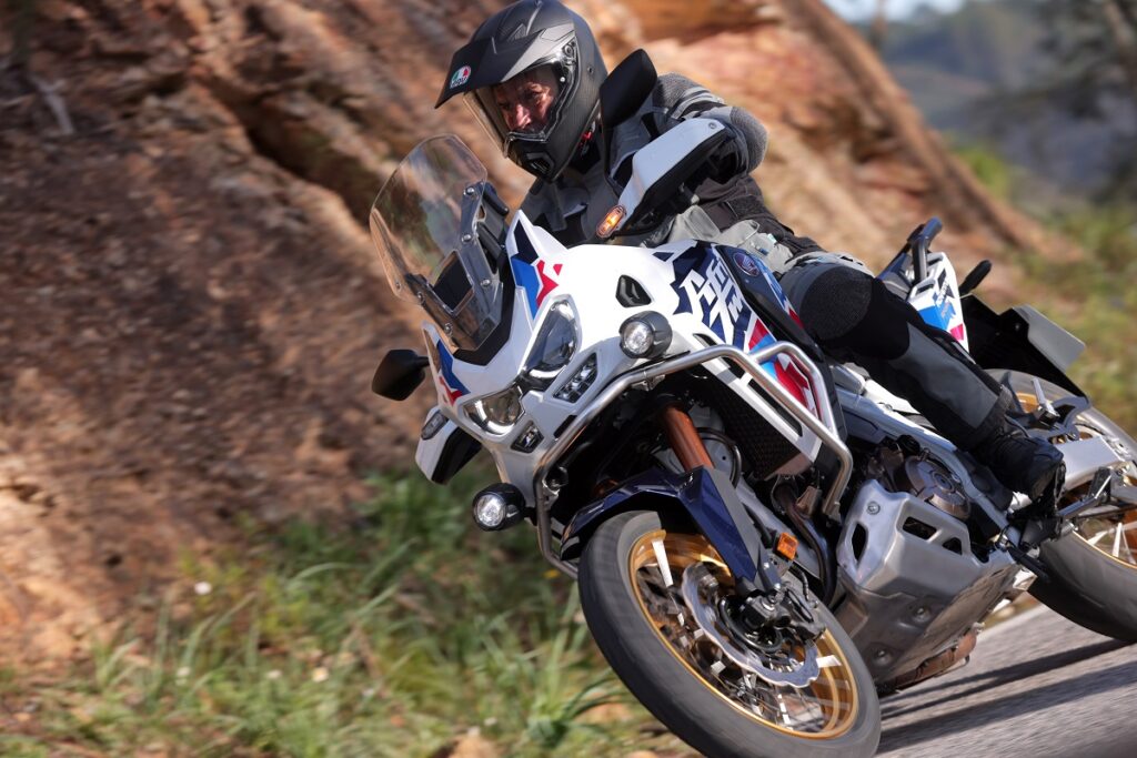 La Honda Africa Twin Adventure Sports 2024 trasgrede su filosofía de moto maxitrail tras casi 40 años entre nosotros 12 Honda Africa Twin Adventure Sports 2024 3