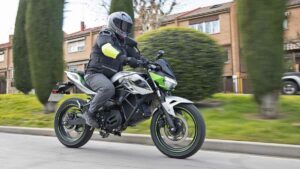 Fotos de la Kawasaki Z e-1