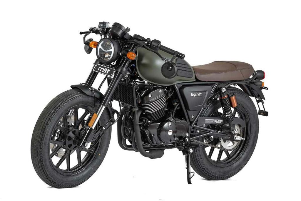 Las motos retro más baratas en 2024: cuestan menos de 4.299 euros 11 MITT 301 Legend