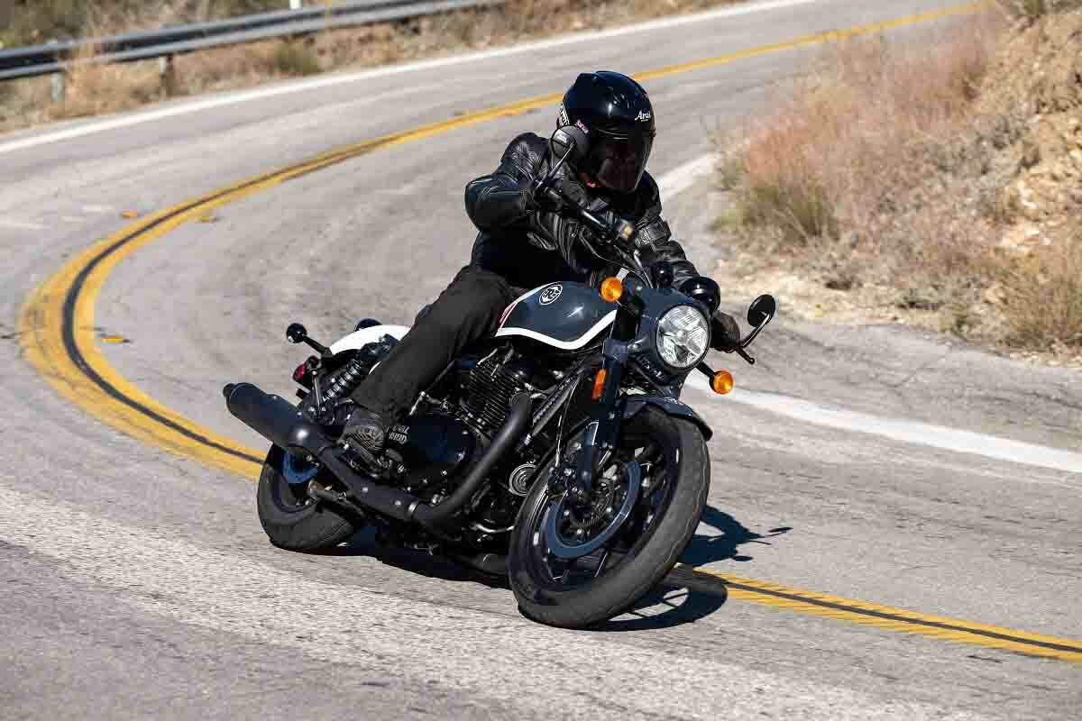 Fotos prueba Royal Enfield Shotgun 650 1 La Royal Enfield Shotgun 650 es el axioma de la moto custom fácil y eficaz
