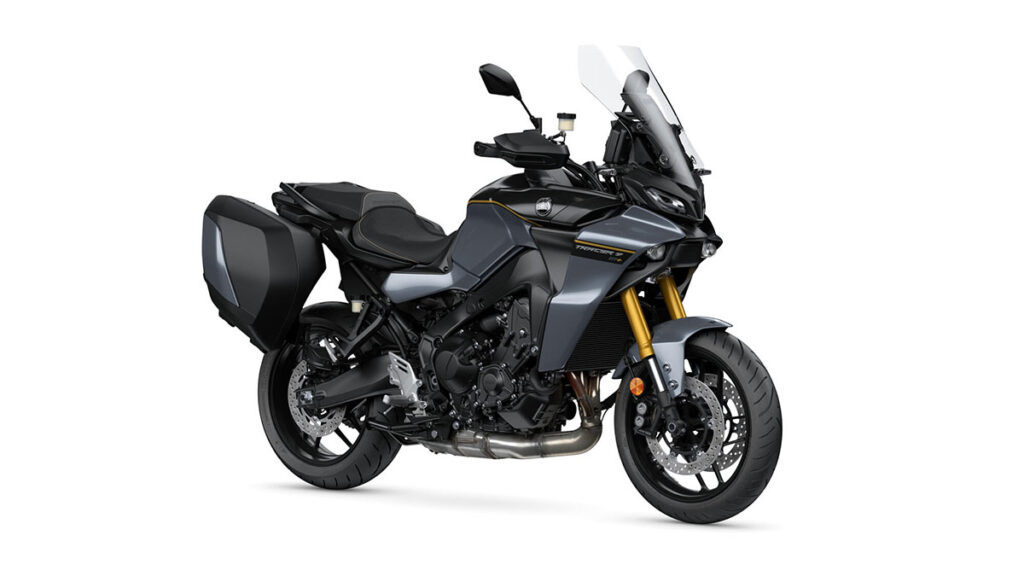 Yamaha Tracer 9 GT, negro