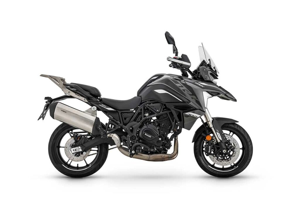 Las motos trail para el carnet A más baratas de cada marca 12 Benelli TRK 702