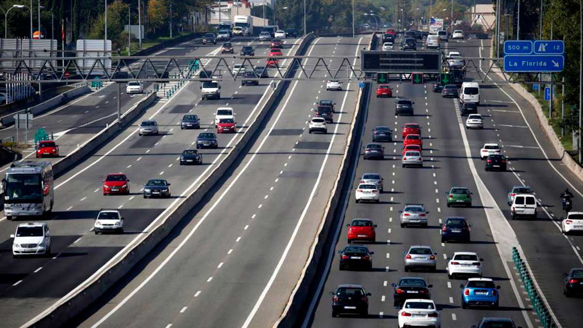 ¿Puede una motocicleta circular por el carril VAO? 1 ¿Puede una motocicleta circular por el carril VAO?