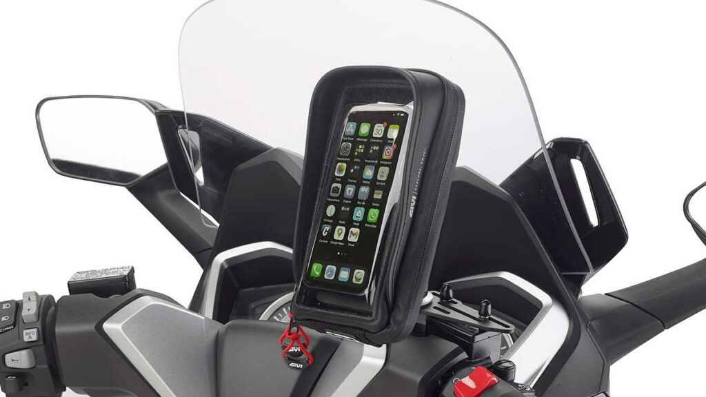 Accesorios GIVI Yamaha NMAX 125