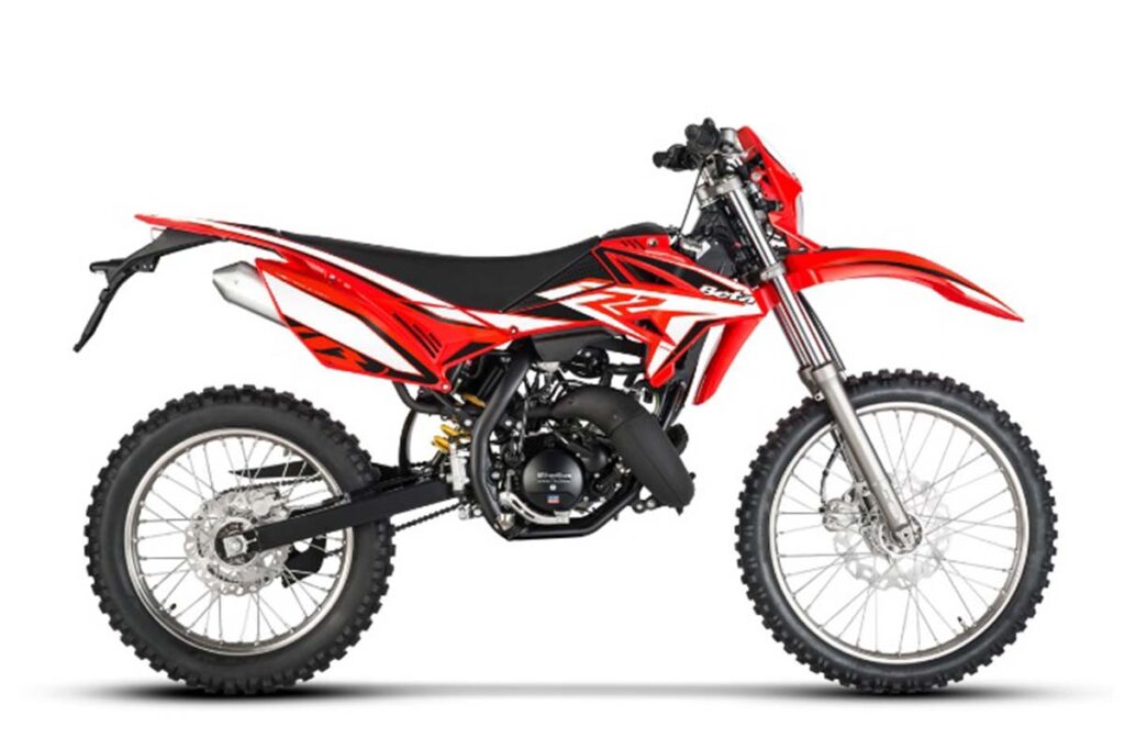 Motos de 49 cc: por qué no se venden si son las más baratas 19 Beta RR-T 50