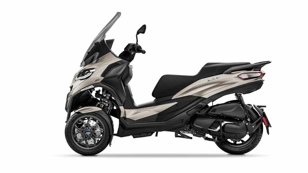 Las 10 motos con un ofertón para comprar en febrero 16 Piaggio MP3 400 HPE