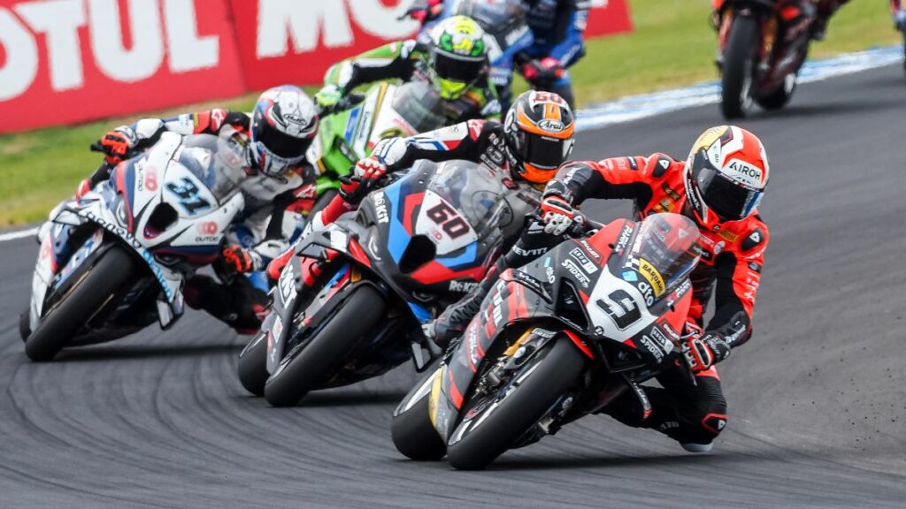 WSBK Australia: regresa la competición con los tres tenores en un papel inesperado 11 WSBK-Australia-2-1