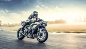 Fotos de las 10 motos más potentes del mercado en 2024