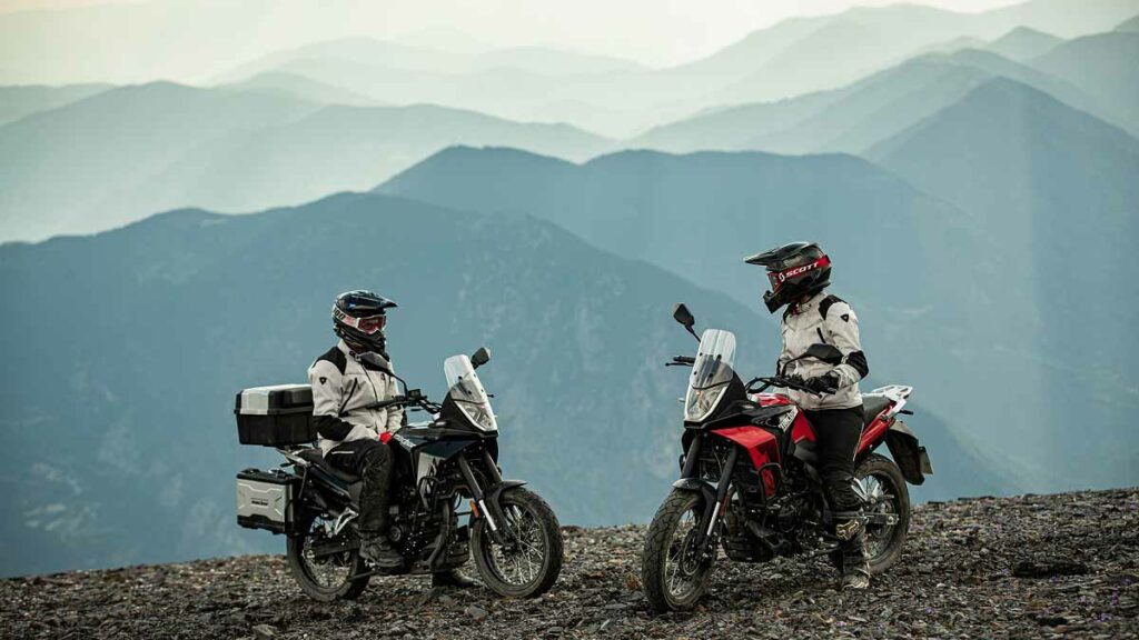 Las 8 motos trail chinas de 125 que merecen la pena 12 Macbor Montana XR1 125