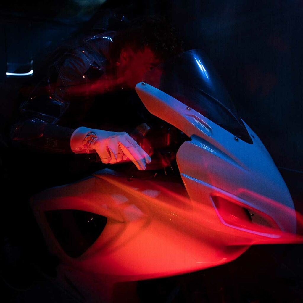 Así son los guantes para moto Spidi Race One 2024 con nuevas tecnologías "made in Italy" 12 Spidi Race One, guantes de moto colección 2024