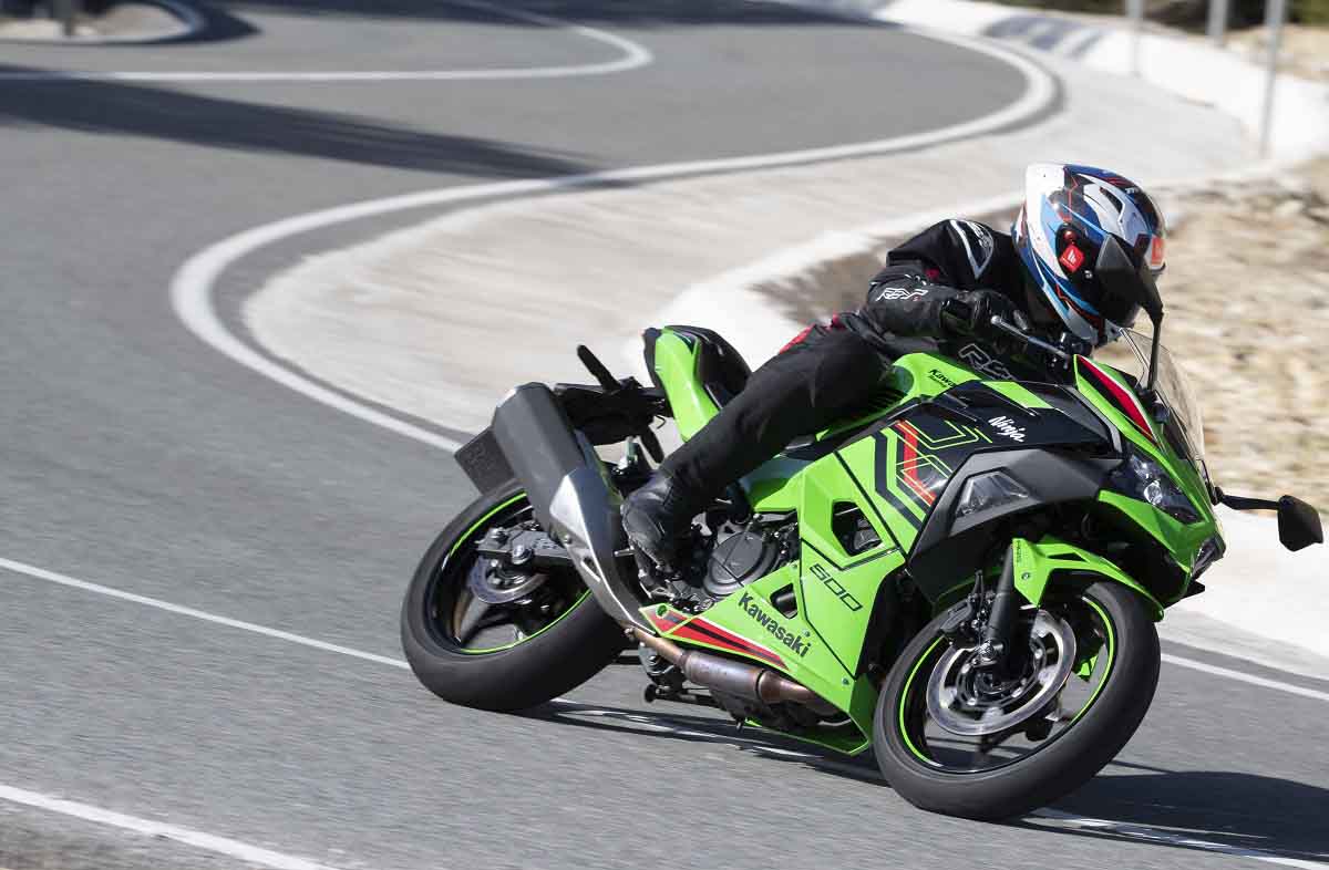 Prueba Kawasaki Ninja 500 2024