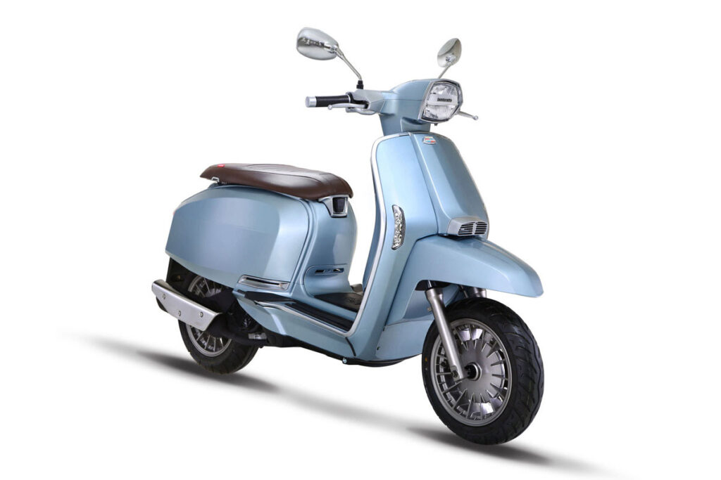 Estos son los precios y rivales del scooter para carnet B de coche QJ Motor LTR 125 23 Lambretta V125 Special