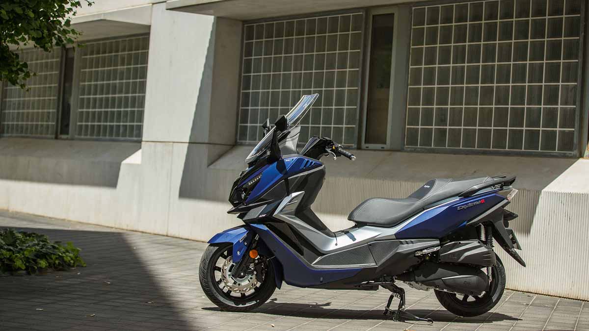 Fotos del scooter SYM Cruisym Alpha 125