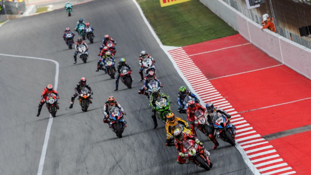 Superbike Assen 2025: horarios y televisión 4 WSBK-Barcelona-Carrera-2