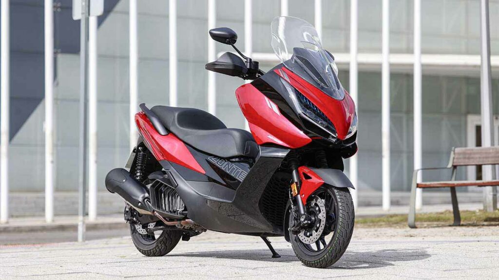 Zontes va a por todas con el E 125, su nuevo scooter GT para carnet B 12 Zontes E 125 2024