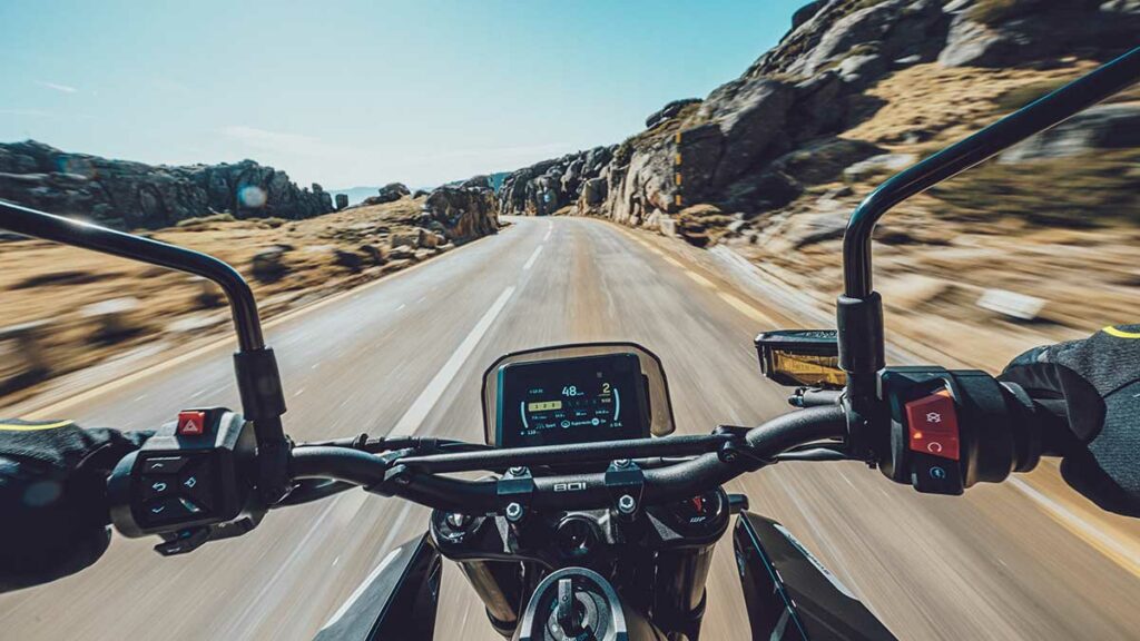 La nueva Husqvarna Svartpilen 801 aporta estilo, prestaciones y ligereza 13 Husqvarna Svartpilen 801 2024