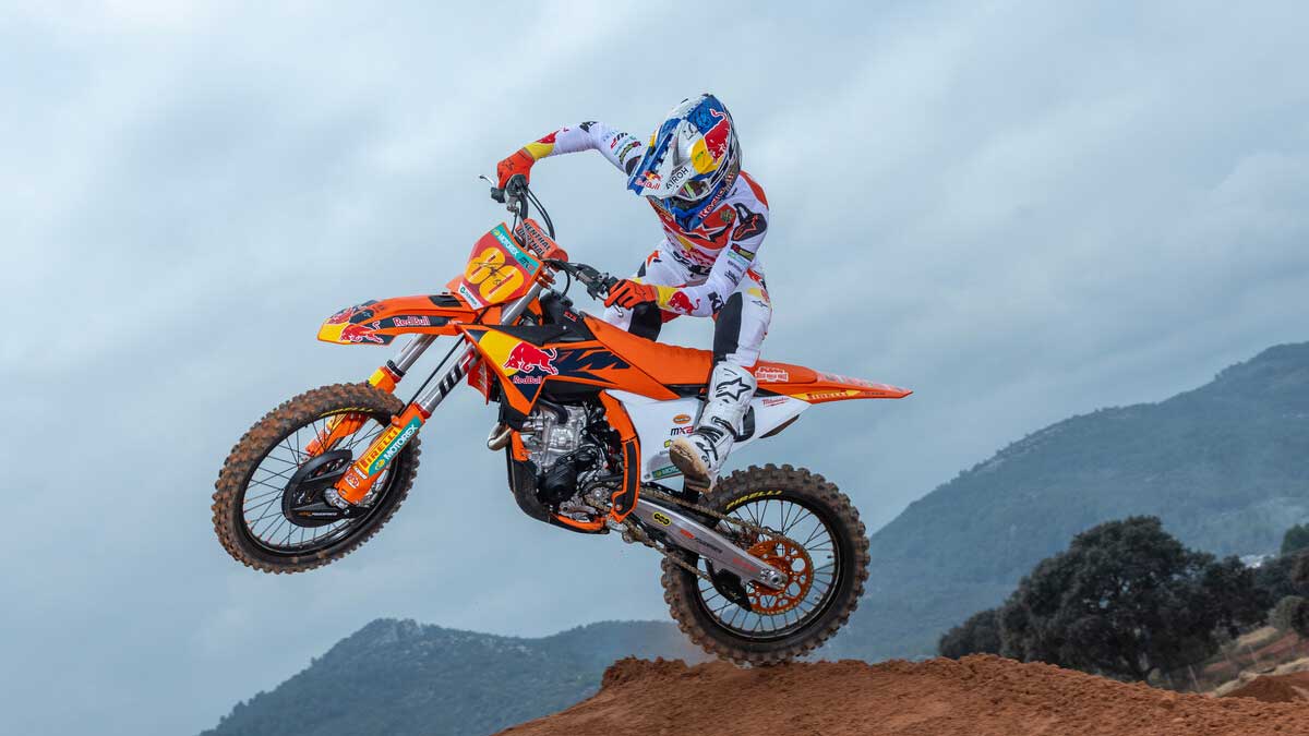 KTM lanza una exclusiva edición especial de la 250 SX-F para celebrar el título de MX2