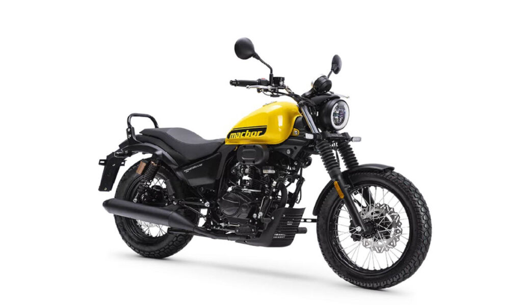 Este es el precio de la primera moto custom 125 de Zontes para el carnet de coche y sus rivales 15 Macbor Rockster Flat 125, amarillo