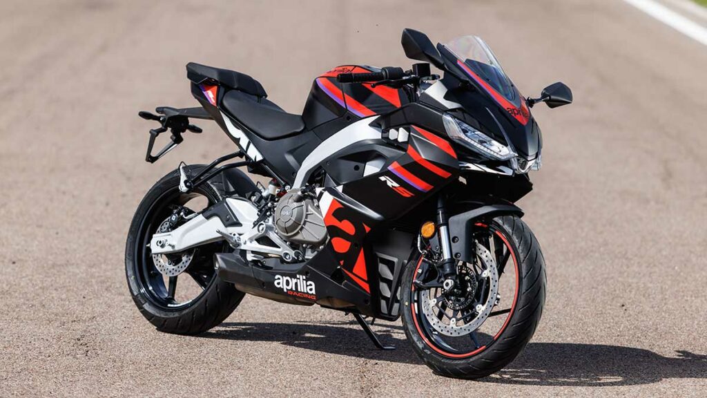 Probamos la nueva Aprilia RS 457 en circuito: el ADN de Noale para la media cilindrada 11 Prueba Aprilia RS 457