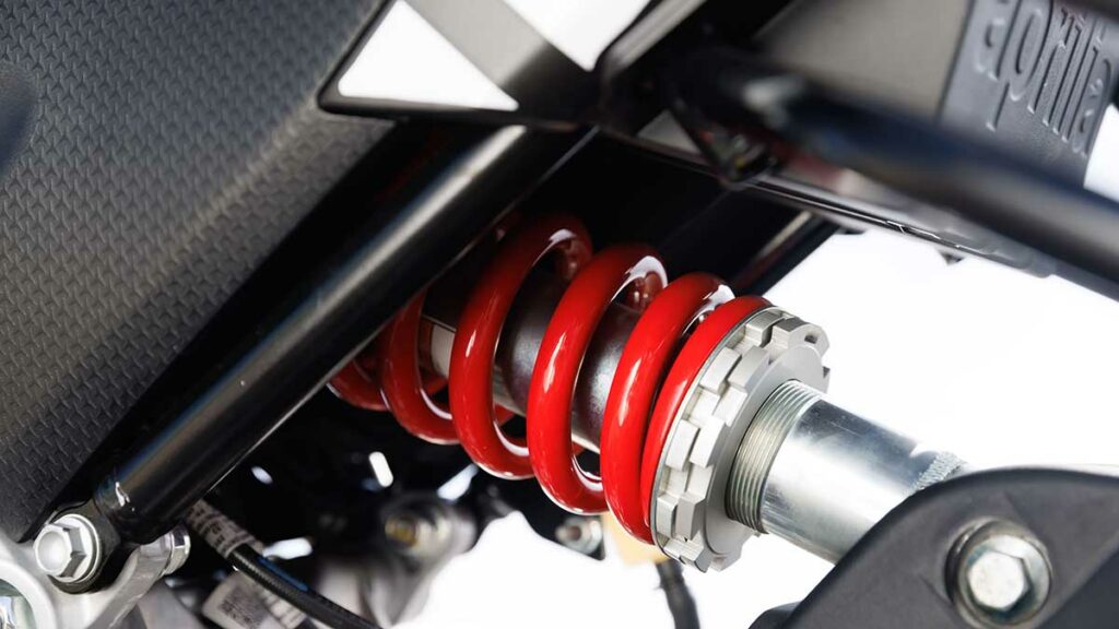 Probamos la nueva Aprilia RS 457 en circuito: el ADN de Noale para la media cilindrada 13 prueba aprilia rs 457 2024 13