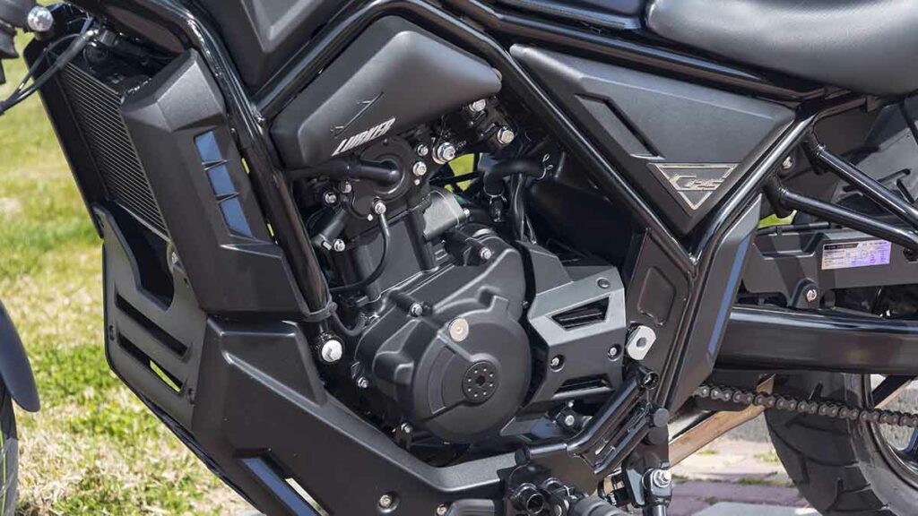 Zontes presenta su primera custom 125 para carnet B de coche y sorprende 14 Prueba Zontes C125 2024