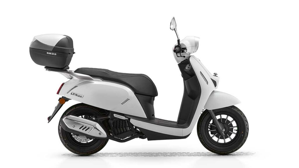 QJ Motor presenta su gama de scooters y anuncia una oferta especial de lanzamiento 12 QJ Motor LTR 125