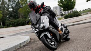 Fotos del Voge SR1 125