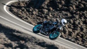 Fotos de las 8 motos naked espectaculares para el carnet A2