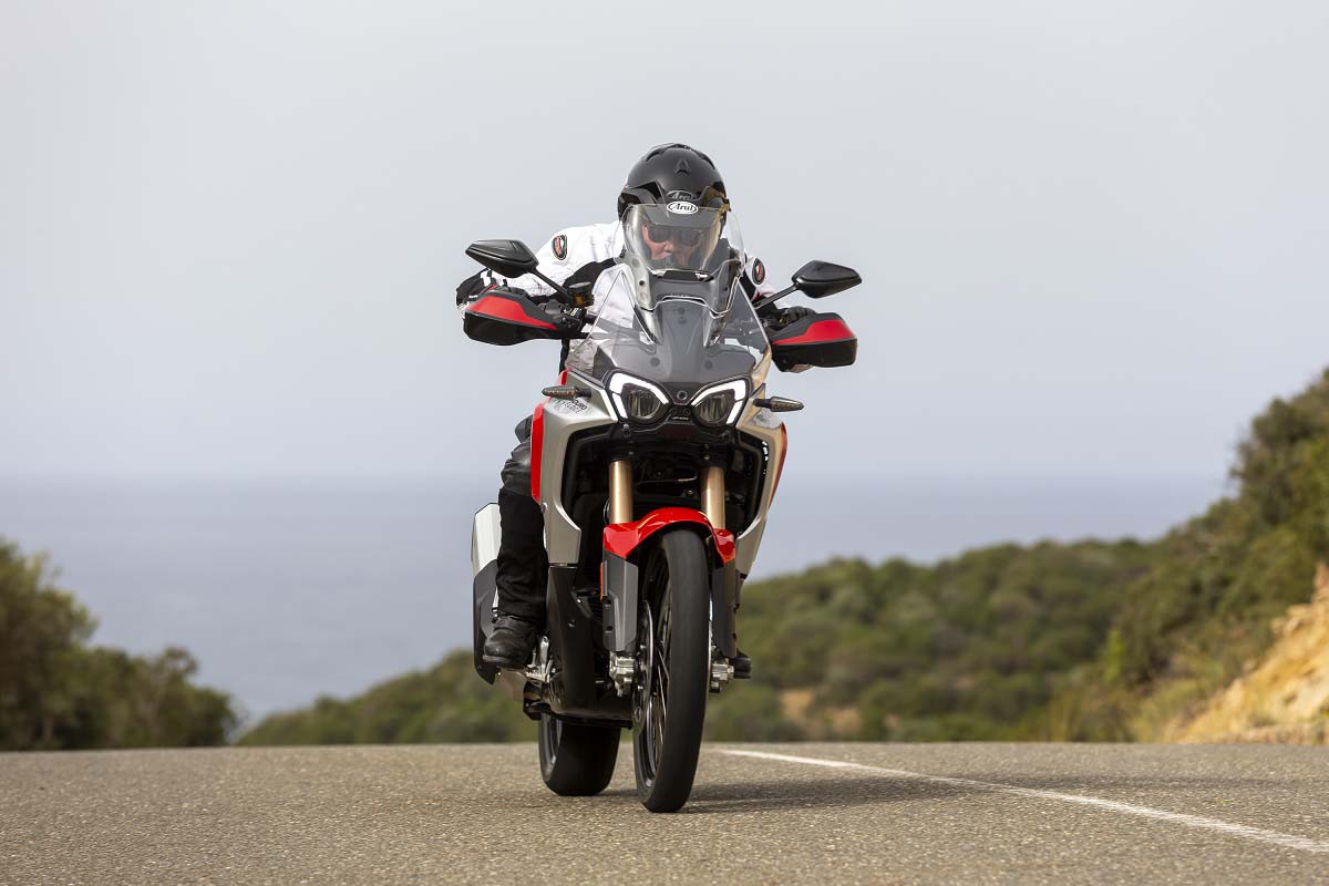 Si tenías ganas de probar una MV Agusta… ha llegado tu momento