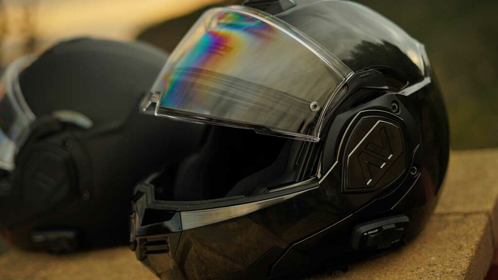 LS2 te lo pone fácil si quieres comunicarte en moto 12 LS2 cascos intercomunicador