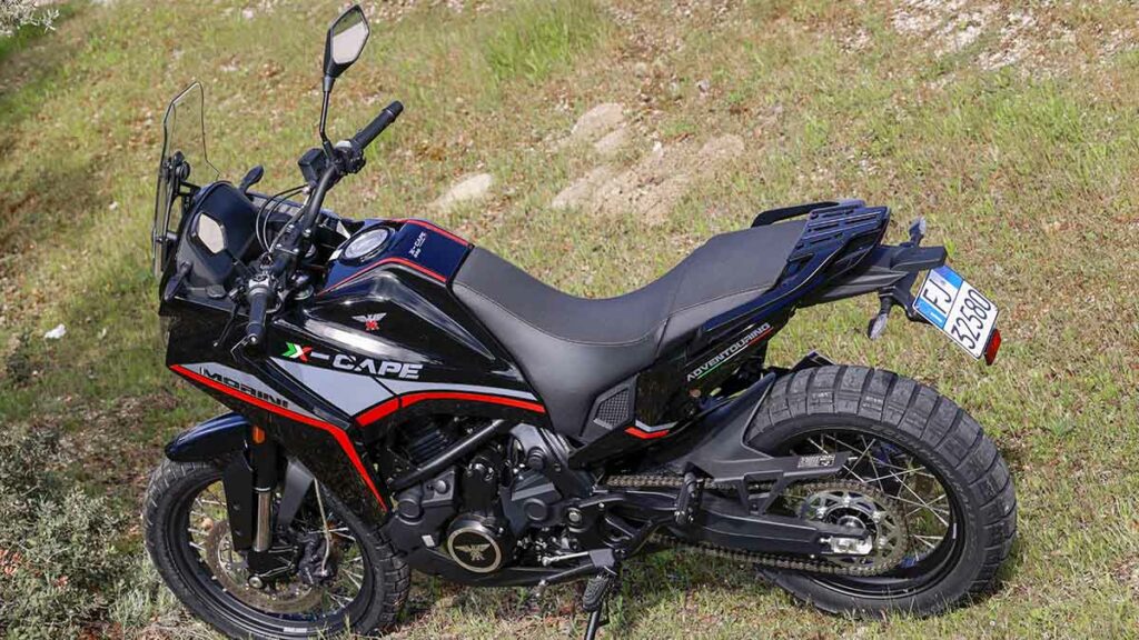 La Moto Morini X-Cape es una trail para el carnet A2 con doble nacionalidad y buenas cualidades multipropuesta 11 Moto Morini X-Cape 649