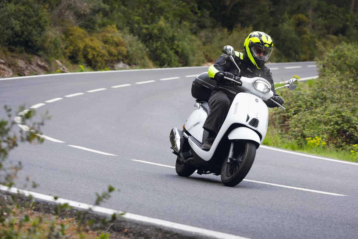 QJ Motor LTR 125