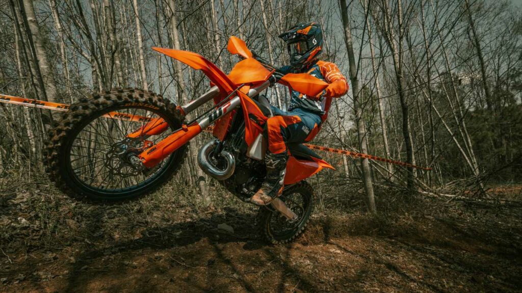 Gama KTM XC 2025: la mejor opción para competir en enduro 12 Gama KTM XC 2025
