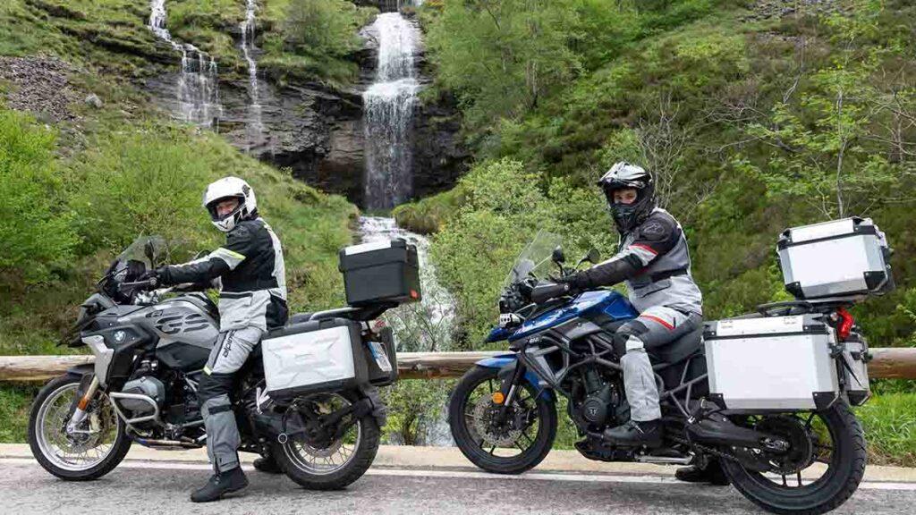 BMW le saca los colores a la DGT con sus lecciones de vida en moto 13 BMW PUNTAPUNTA 2024 21