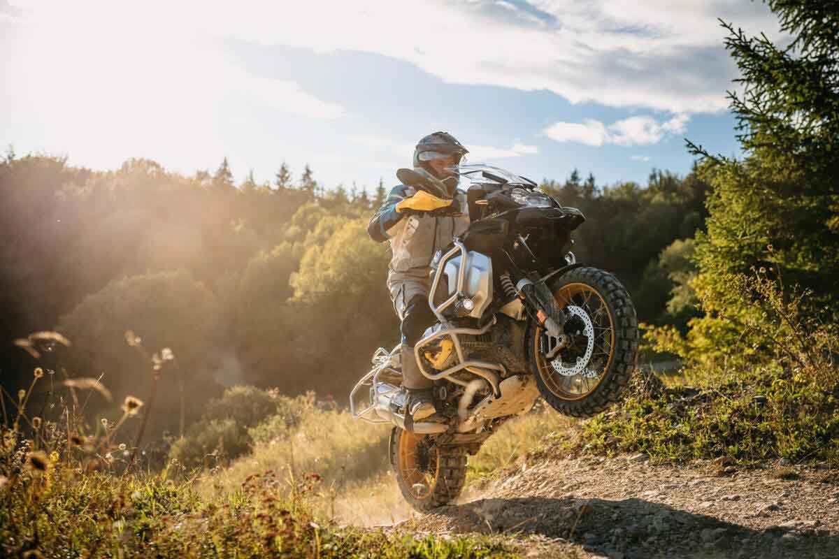 El agarre de los neumáticos Continental que esperas en tu moto trail