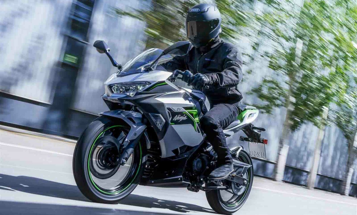 Kawasaki Ninja e-1 2024, acción