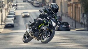 Fotos de las motos 125 japonesas más baratas