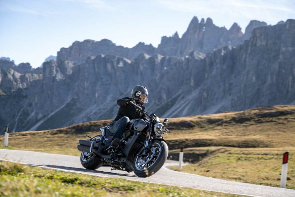 Morbidelli celebra su renacimiento con la llegada de la cruiser C1002V 19 Morbidelli C1002V