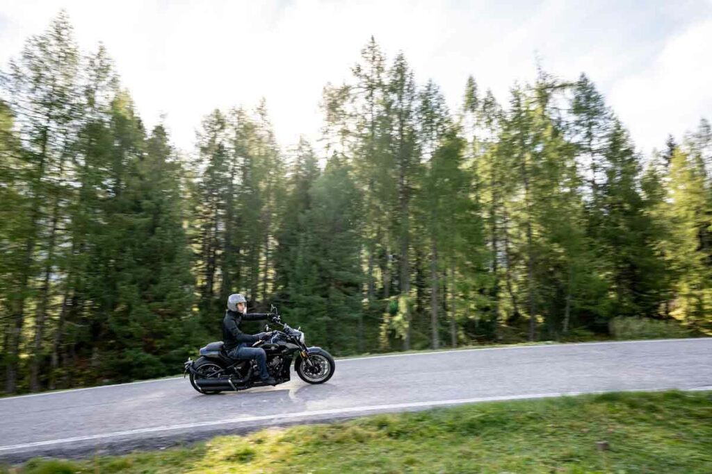 Morbidelli celebra su renacimiento con la llegada de la cruiser C1002V 20 Morbidelli C1002V