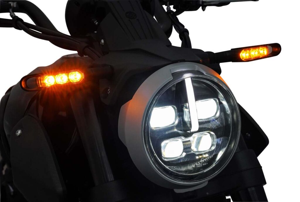 Morbidelli celebra su renacimiento con la llegada de la cruiser C1002V 14 Morbidelli C1002V