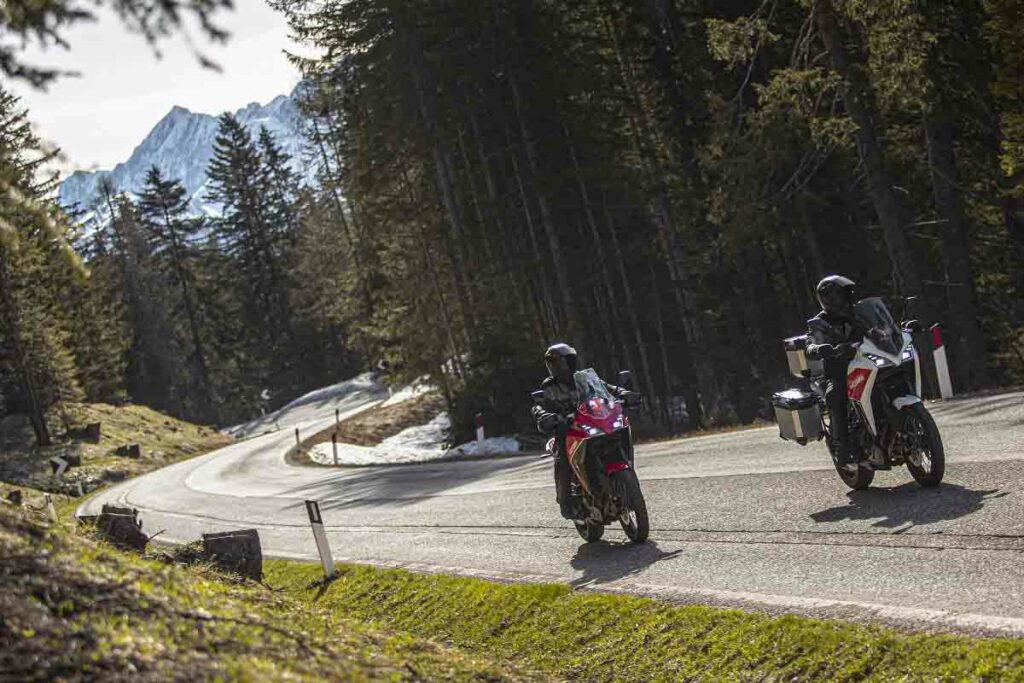 Moto Morini X-Cape, gama
