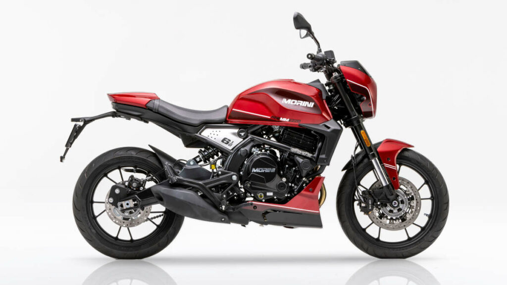 Papa Noel se adelanta con Moto Morini: casi 1.000 euros de descuento en varios de sus modelos 10 Moto Morini Seiemezzo STR