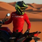 Casco de motocross o enduro